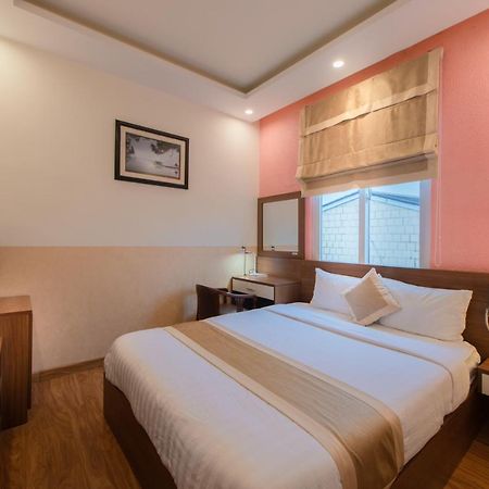 Duy Vinh Hotel Dalat Екстериор снимка