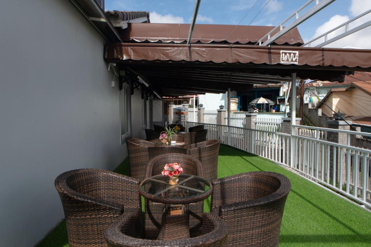 Duy Vinh Hotel Dalat Екстериор снимка