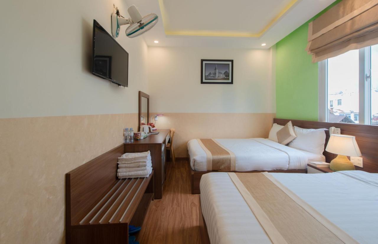 Duy Vinh Hotel Dalat Екстериор снимка