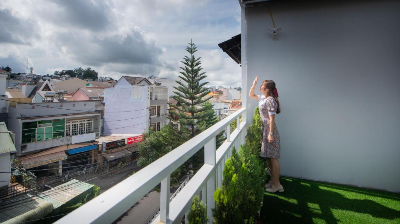 Duy Vinh Hotel Dalat Екстериор снимка