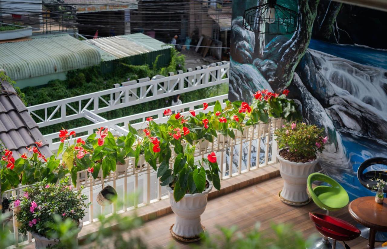 Duy Vinh Hotel Dalat Екстериор снимка